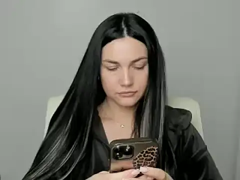 Lune Moon online show from 10-09-25, 07:06