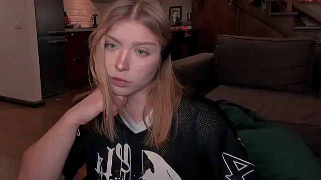 VanillaLivitski online show from 11-03-25, 02:29