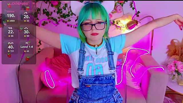 CoralineYoung online show from 04-01-26, 01:41