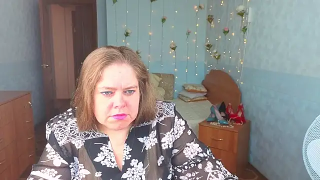 Snapshot of Audrey_Aura chatting on 09-10-25, 04:45 Audrey Aura online show from 09-10-25, 04:45