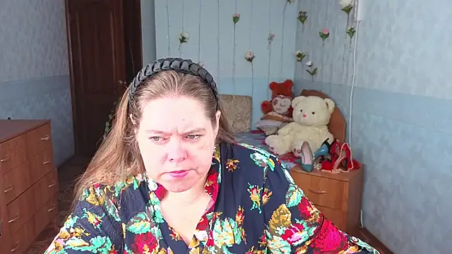 Snapshot of Audrey_Aura chatting on 09-19-25, 05:09 Audrey Aura online show from 09-19-25, 05:09