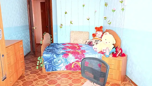 Snapshot of Audrey_Aura chatting on 09-27-25, 05:01 Audrey Aura online show from 09-27-25, 05:01