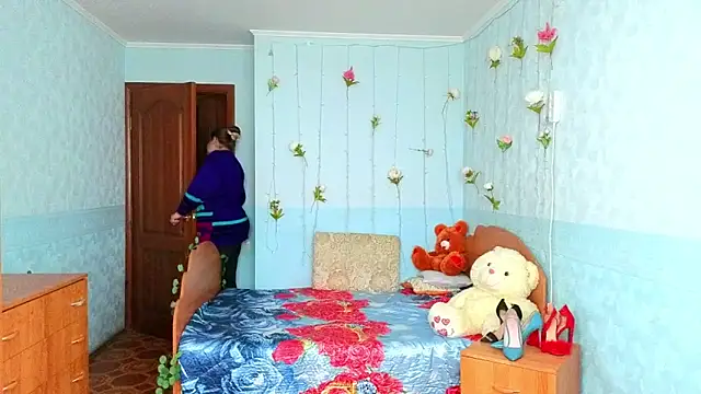 Snapshot of Audrey_Aura chatting on 10-09-25, 05:16 Audrey Aura online show from 10-09-25, 05:16