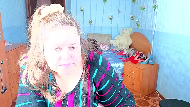 Snapshot of Audrey_Aura chatting on 10-22-25, 05:19 Audrey Aura online show from 10-22-25, 05:19