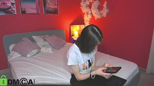 Snapshot of Lisbeth__Salander chatting on 09-23-25, 02:36 Lisbeth  Salander online show from 09-23-25, 02:36