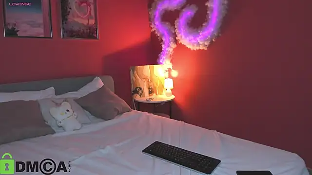 Snapshot of Lisbeth__Salander chatting on 10-07-25, 02:42 Lisbeth  Salander online show from 10-07-25, 02:42