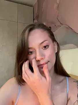 Snapshot of Rosie_Holmes_ chatting on 09-13-25, 02:39 Rosie Holmes online show from 09-13-25, 02:39