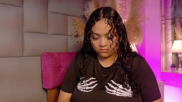 KITY HILL online show from 01-11-26, 04:06