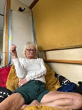 ladyboatlady online show from 07-05-26, 07:15