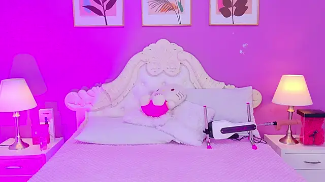 SamantaKane online show from 02-25-26, 04:11