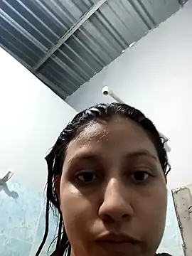 Snapshot of stereoesmash chatting on 11-03-25, 10:10 stereoesmash online show from 11-03-25, 10:10