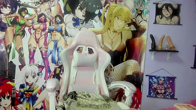 Snapshot of Kylie_Moan chatting on 09-12-25, 03:28 Kylie Moan online show from 09-12-25, 03:28