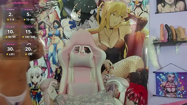 Snapshot of Kylie_Moan chatting on 09-25-25, 04:27 Kylie Moan online show from 09-25-25, 04:27