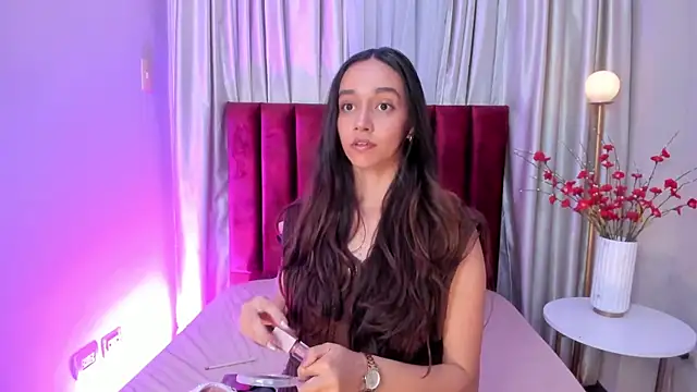 IremLee  online show from 10-18-25, 12:13