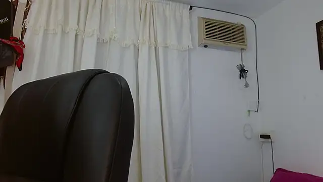 BriggiteSkyAngels online show from 10-06-25, 01:36