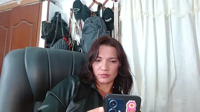 BriggiteSkyAngels online show from 10-10-25, 01:37