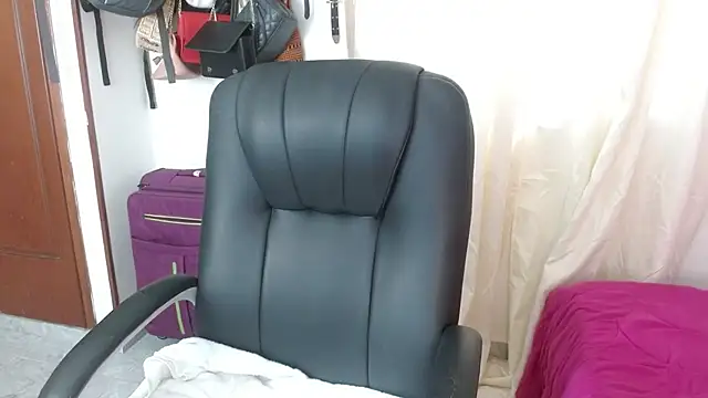 BriggiteSkyAngels online show from 10-20-25, 10:59