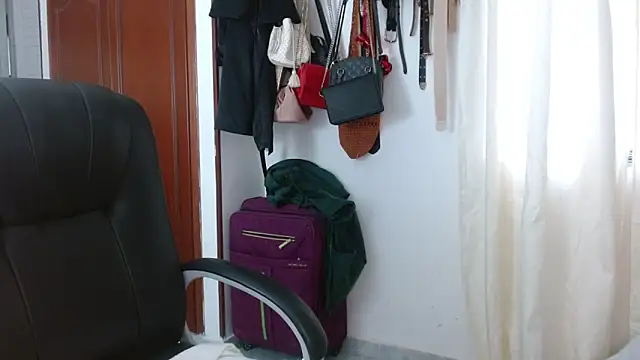 BriggiteSkyAngels online show from 11-01-25, 09:39