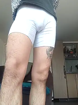 Snapshot of Tattoboy19cm chatting on 09-23-25, 02:09 Tattoboy19cm online show from 09-23-25, 02:09