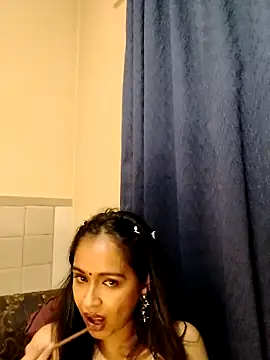 cute indianxo online show from 04-01-26, 06:38