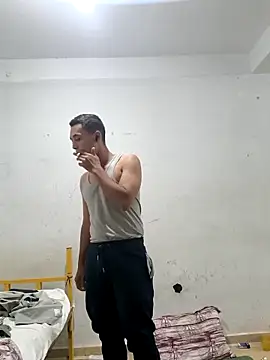 Naymik911 online show from 10-18-25, 02:25