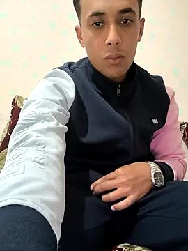 Naymik911 online show from 11-19-25, 07:58