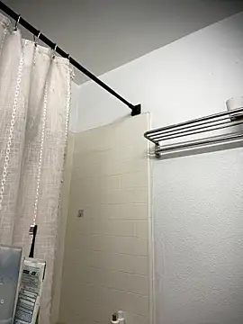 MrsSizzle online show from 10-07-25, 12:46