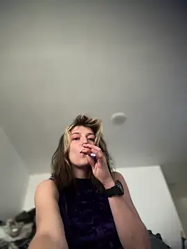 MrsSizzle online show from 10-18-25, 08:09