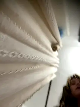 MrsSizzle online show from 10-23-25, 03:17