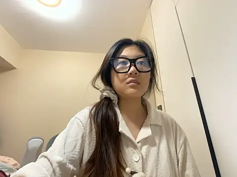 xena0501 online show from 11-26-25, 05:30