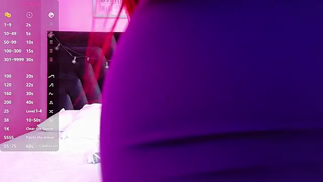 cutepetitee online show from 09-17-25, 07:26