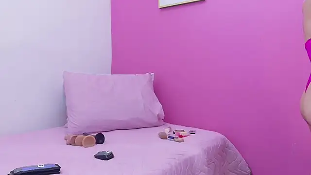 cutepetitee online show from 11-03-25, 07:37