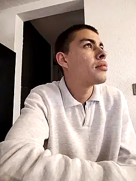 Snapshot of Loveshady981 chatting on 10-07-25, 06:49 Loveshady981 online show from 10-07-25, 06:49