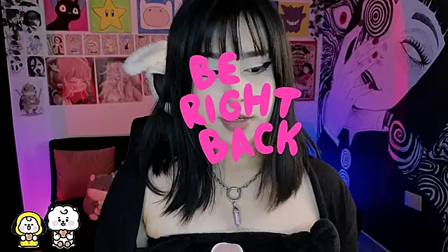 Yuhwan  online show from 10-17-25, 06:21