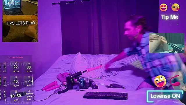 danoo84 online show from 10-13-25, 03:28