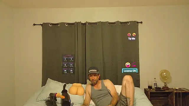 danoo84 online show from 10-17-25, 02:48