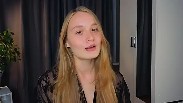 lisa schiele online show from 09-17-25, 08:21