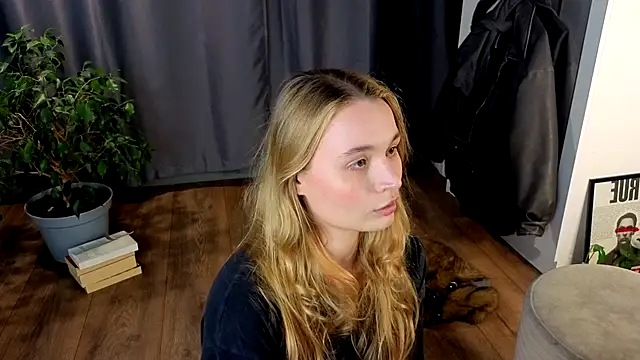 lisa schiele online show from 11-10-25, 07:57