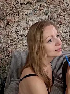 VChelsiV online show from 09-10-25, 06:41