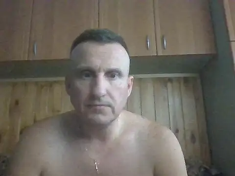 Maksymilian1 online show from 09-11-25, 04:29