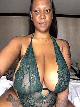 sexyBoobies98 online show from 10-30-25, 06:30