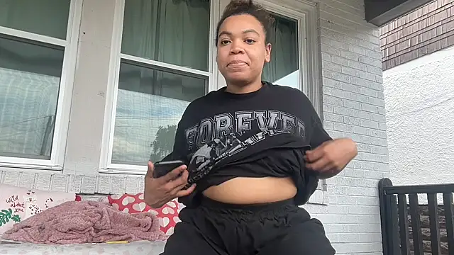 Snapshot of zahrabliss chatting on 09-20-25, 09:05 zahrabliss online show from 09-20-25, 09:05