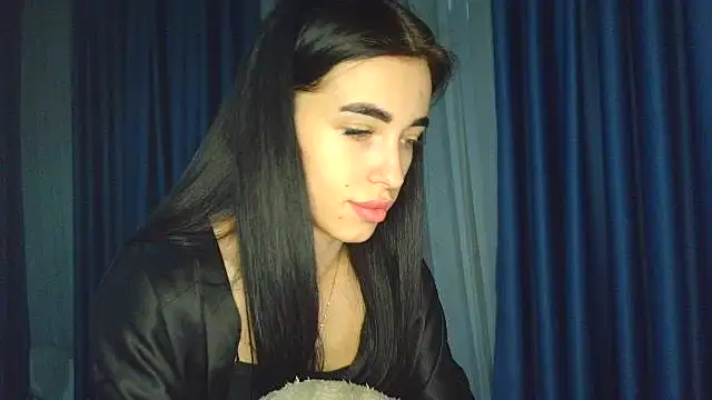 Snapshot of EvaMelnik chatting on 11-21-25, 06:28 EvaMelnik online show from 11-21-25, 06:28