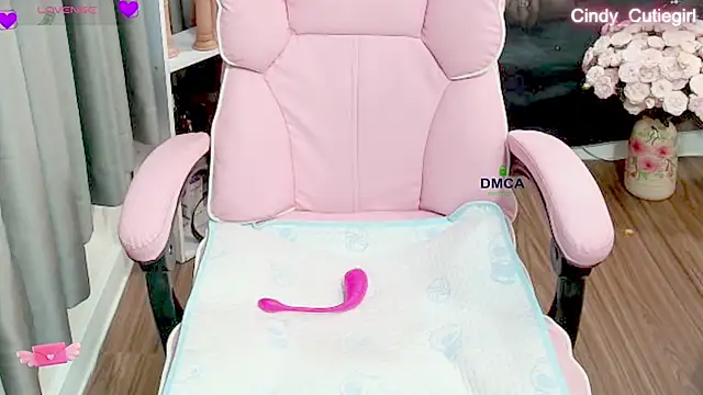 Cindy Cutiegirl online show from 12-04-25, 10:18