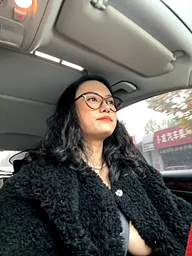 wen521 online show from 11-11-25, 01:27