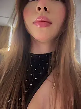 Snapshot of Anita-vega chatting on 11-22-25, 08:30 Anita-vega online show from 11-22-25, 08:30