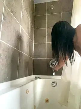 starsaligned online show from 11-16-25, 05:40