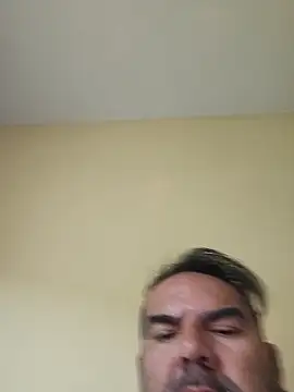 Snapshot of Nesch82 chatting on 03-11-26, 07:25 Nesch82 online show from 03-11-26, 07:25