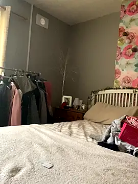 Snapshot of Sassylady chatting on 10-15-25, 03:01 Sassylady online show from 10-15-25, 03:01