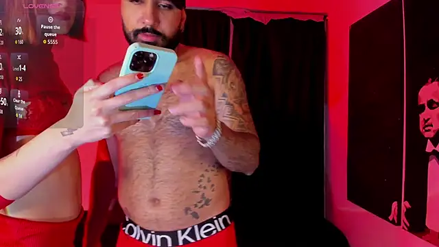 DanteAndVictoria online show from 10-10-25, 12:53